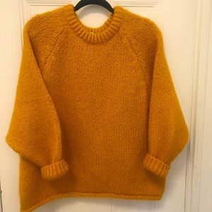 Mustard Oversized Zara Wool Sweater Medium